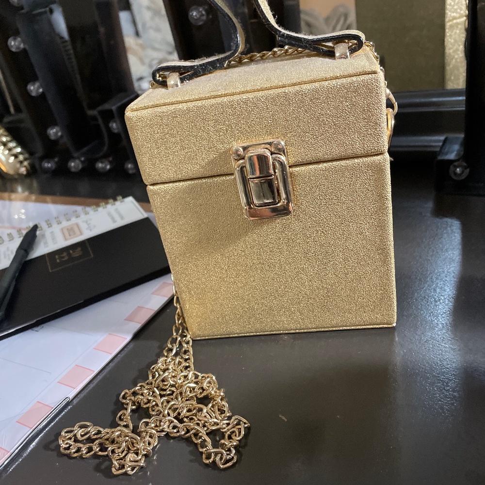Box Purse